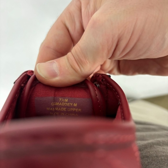 GBG Los Angeles Red Shoes/Sneakers Gold Logo Side and Back Size 7.5 - Picture 7 of 8